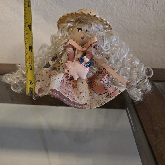Hand Made Bobbin Farm Girl & Pig Figure - Picture 9 of 9